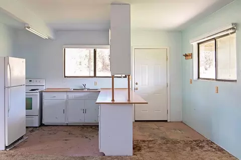 7221 Evans Creek Rd, Rogue River, OR 97537 photo 3