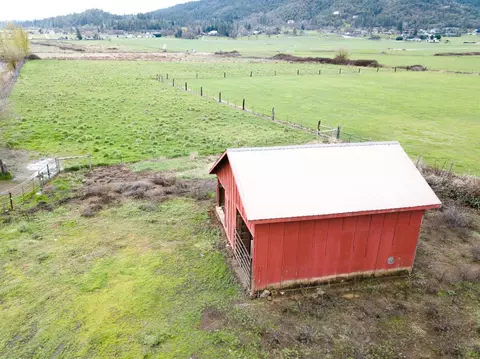3333 Scenic Ave, Central Point, OR 97502 photo 15