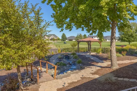 119 Pine Lake Dr, Eagle Point, OR 97524 photo 32