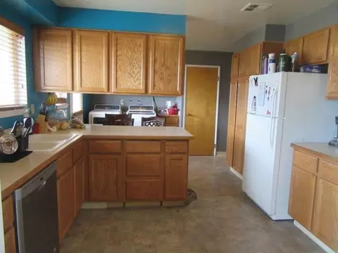 10112 Wright Ave, Klamath Falls, OR 97603 photo 6