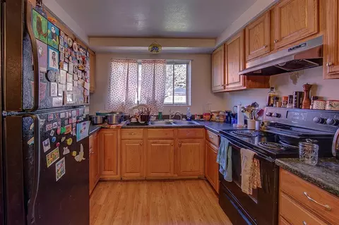596 Sherman Way, Eagle Point, OR 97524 photo 4