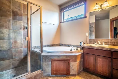 899 St Andrews Way, Eagle Point, OR 97524 photo 23