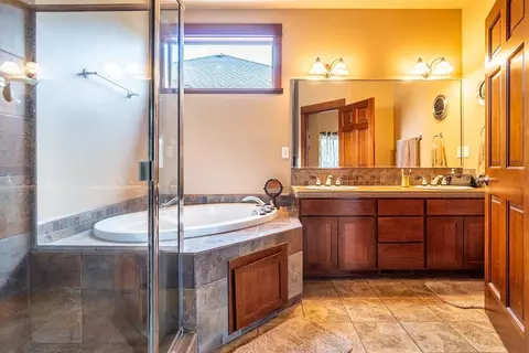 899 St Andrews Way, Eagle Point, OR 97524 photo 24