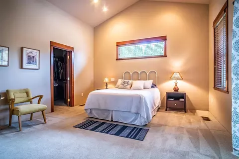 899 St Andrews Way, Eagle Point, OR 97524 photo 22