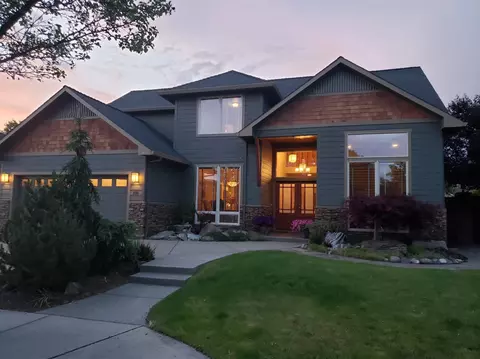 899 St Andrews Way, Eagle Point, OR 97524 photo 2