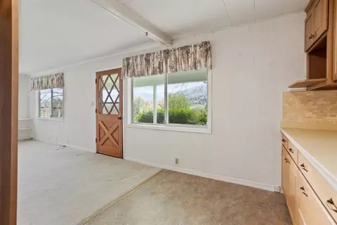 749 Eagle Mill Rd, Ashland, OR 97520 photo 10