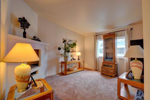633 Archwood Dr #129, Eagle Point, OR 97524 photo 5