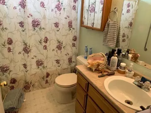 981 Beall Ln, Medford, OR 97502 photo 11