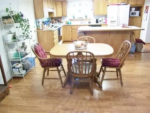 981 Beall Ln, Medford, OR 97502 photo 5