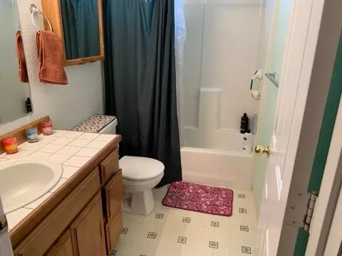 981 Beall Ln, Medford, OR 97502 photo 13
