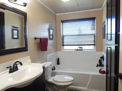 544 Crescent Dr, Eagle Point, OR 97524 photo 22