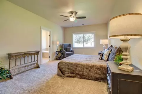 1073 Arrowhead Trl, Eagle Point, OR 97524 photo 24