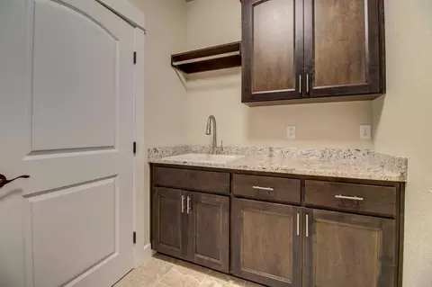 1073 Arrowhead Trl, Eagle Point, OR 97524 photo 16