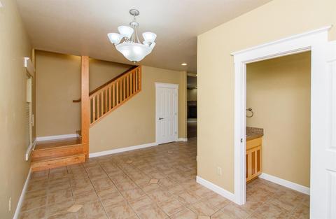 315 Cherry Wood, Eagle Point, OR 97524 photo 7