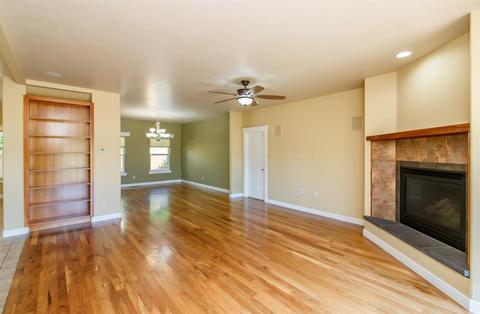 315 Cherry Wood, Eagle Point, OR 97524 photo 13