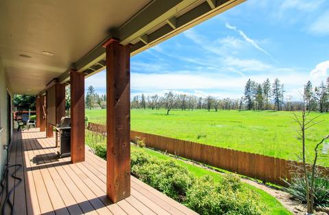 315 Cherry Wood, Eagle Point, OR 97524 photo 34
