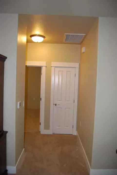 1171 N Haskell St, Central Point, OR 97502 photo 18