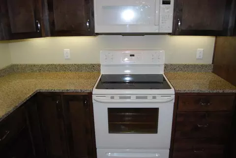 1171 N Haskell St, Central Point, OR 97502 photo 10