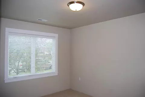 1171 N Haskell St, Central Point, OR 97502 photo 15