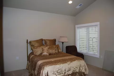 1171 N Haskell St, Central Point, OR 97502 photo 12