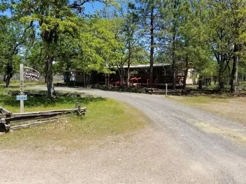 220 Daryl Ln, Eagle Point, OR 97524 photo 1