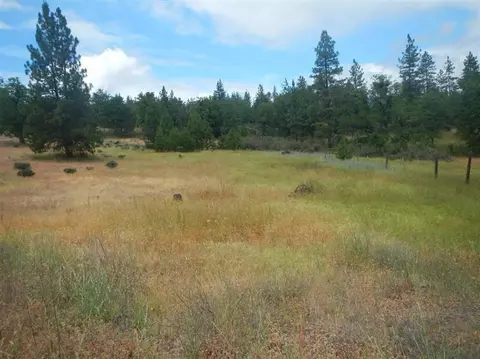 1469 Madera Dr, Trail, OR 97541 photo 1