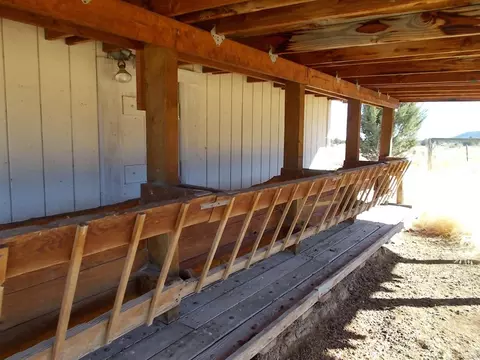 18458 Odegaard Rd, Lakeview, OR 97630 photo 6