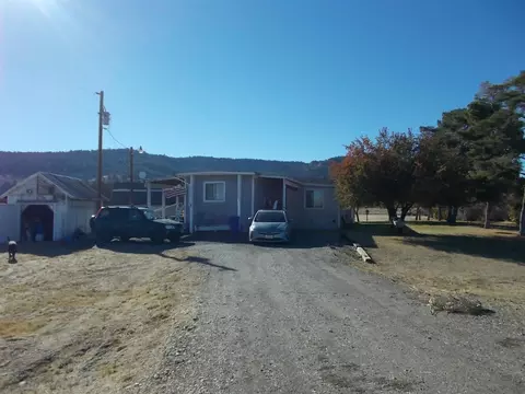 18458 Odegaard Rd, Lakeview, OR 97630 photo 2
