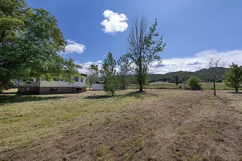 6225 Shady Brook Dr, Central Point, OR 97502 photo 11