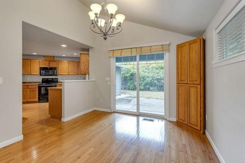 301 Phoenix Hills Dr, Phoenix, OR 97535 photo 18