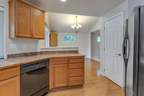 301 Phoenix Hills Dr, Phoenix, OR 97535 photo 16