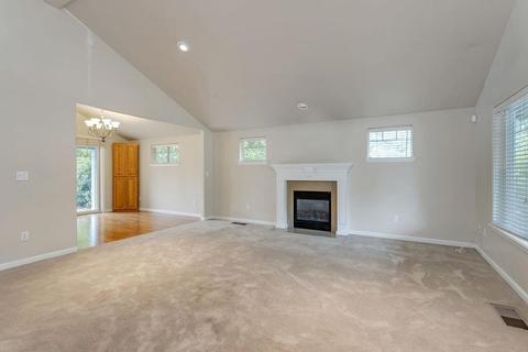301 Phoenix Hills Dr, Phoenix, OR 97535 photo 7