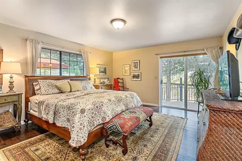 9155 Applegate Rd, Grants Pass, OR 97527 photo 20