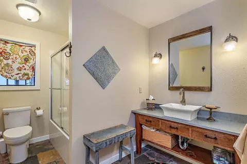 9155 Applegate Rd, Grants Pass, OR 97527 photo 23