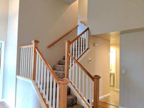 324 Live Oak Loop, Central Point, OR 97502 photo 3