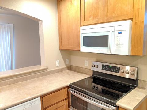 324 Live Oak Loop, Central Point, OR 97502 photo 10
