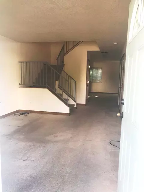 229 Northview Dr, Eagle Point, OR 97524 photo 3