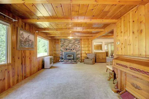 5601 Upper River Rd, Grants Pass, OR 97526 photo 4