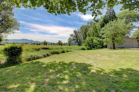 5601 Upper River Rd, Grants Pass, OR 97526 photo 35