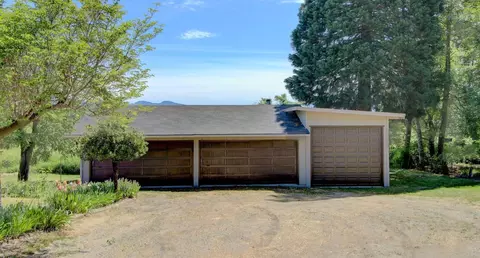 5601 Upper River Rd, Grants Pass, OR 97526 photo 23