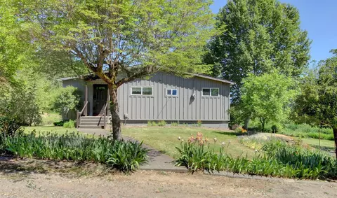5601 Upper River Rd, Grants Pass, OR 97526 photo 1