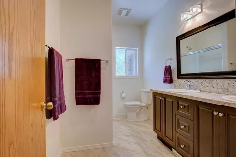 4697 Eagle Trace Dr, Medford, OR 97504 photo 13