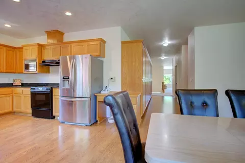 4697 Eagle Trace Dr, Medford, OR 97504 photo 6