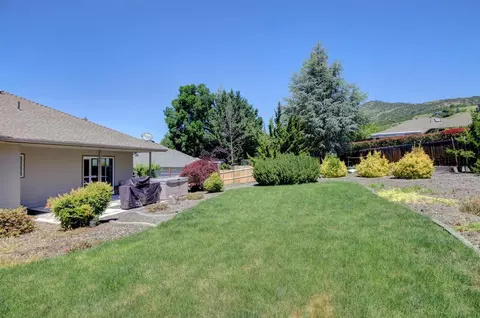 4697 Eagle Trace Dr, Medford, OR 97504 photo 19