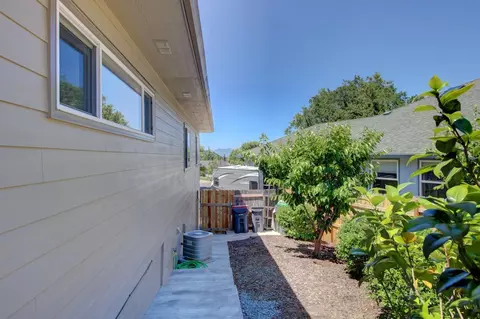 4697 Eagle Trace Dr, Medford, OR 97504 photo 22