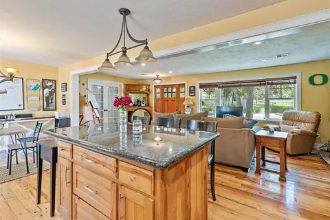 1404 Camp Baker Rd, Phoenix, OR 97535 photo 4