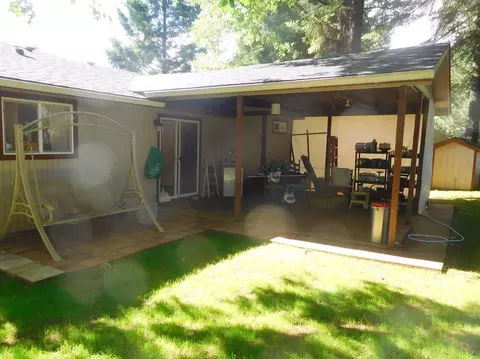 209 Shadowbrook Dr, Cave Junction, OR 97523 photo 18