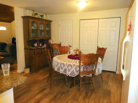 209 Shadowbrook Dr, Cave Junction, OR 97523 photo 10