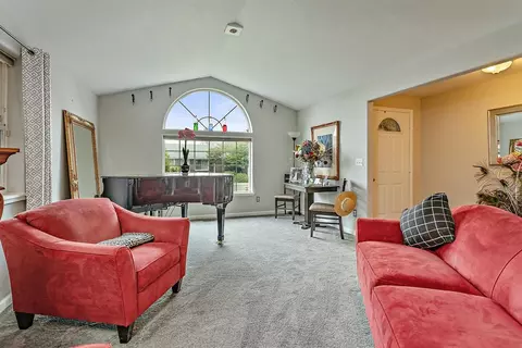 3030 Ruby Dr, Medford, OR 97504 photo 4