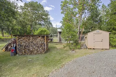 706 Eric Loop, Grants Pass, OR 97526 photo 13